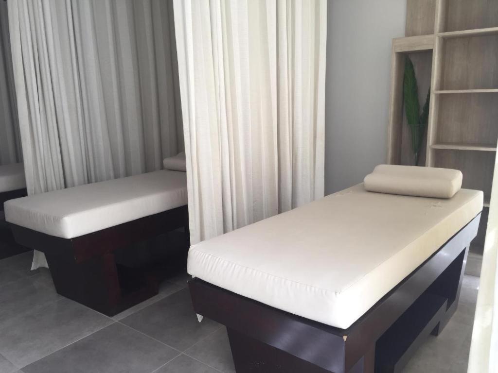Mactan Newtown Beach Condo Lapu-Lapu City Exteriör bild